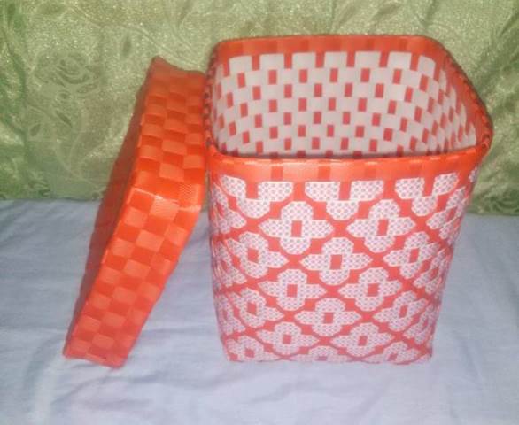 Bakul-Anyaman-bertundung